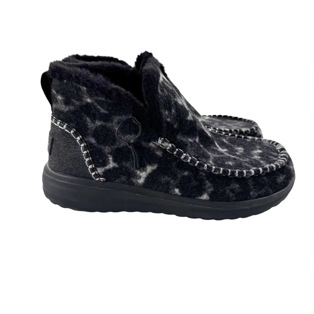 NEW Hey Dude Women’s Denny Marble Gray High Top Comfort Shoe Boots Size 7